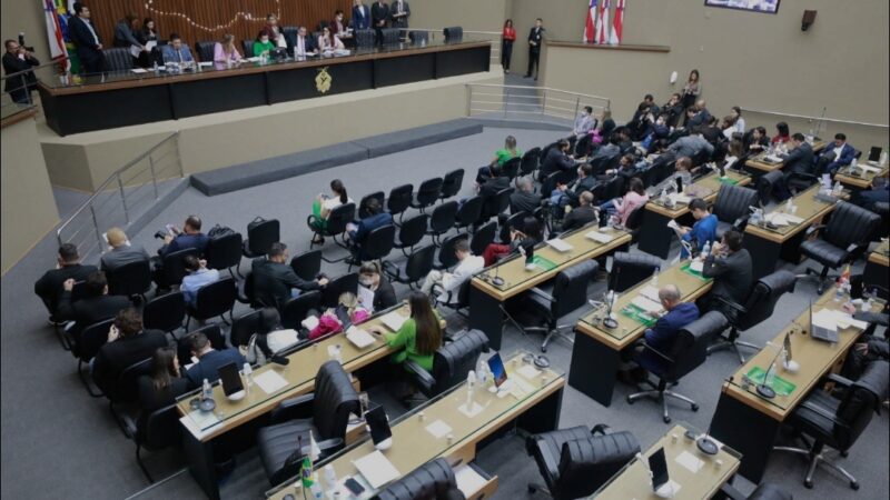 Deputado denuncia taxas abusivas no Porto de Manaus e descumprimento de lei sobre pagamento com cartão