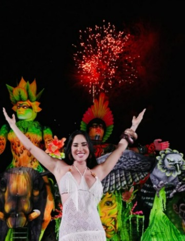 Isabelle Nogueira prestigia Festival do Cará e se encanta com a cultura de Caapiranga; veja vídeo