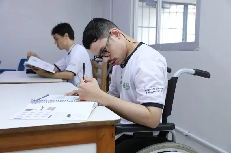 Prazo para transferência e matrícula de novos alunos com deficiência começa hoje  (12) no Amazonas