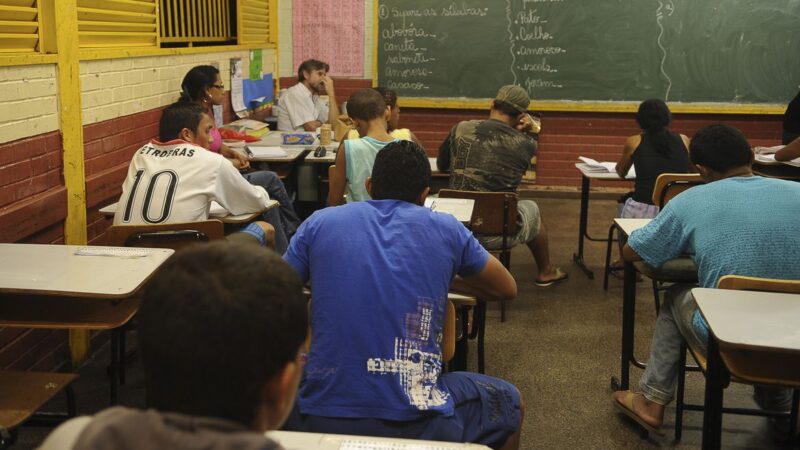 Governo paga R$ 12 mil a projetos para jovens em áreas vulneráveis