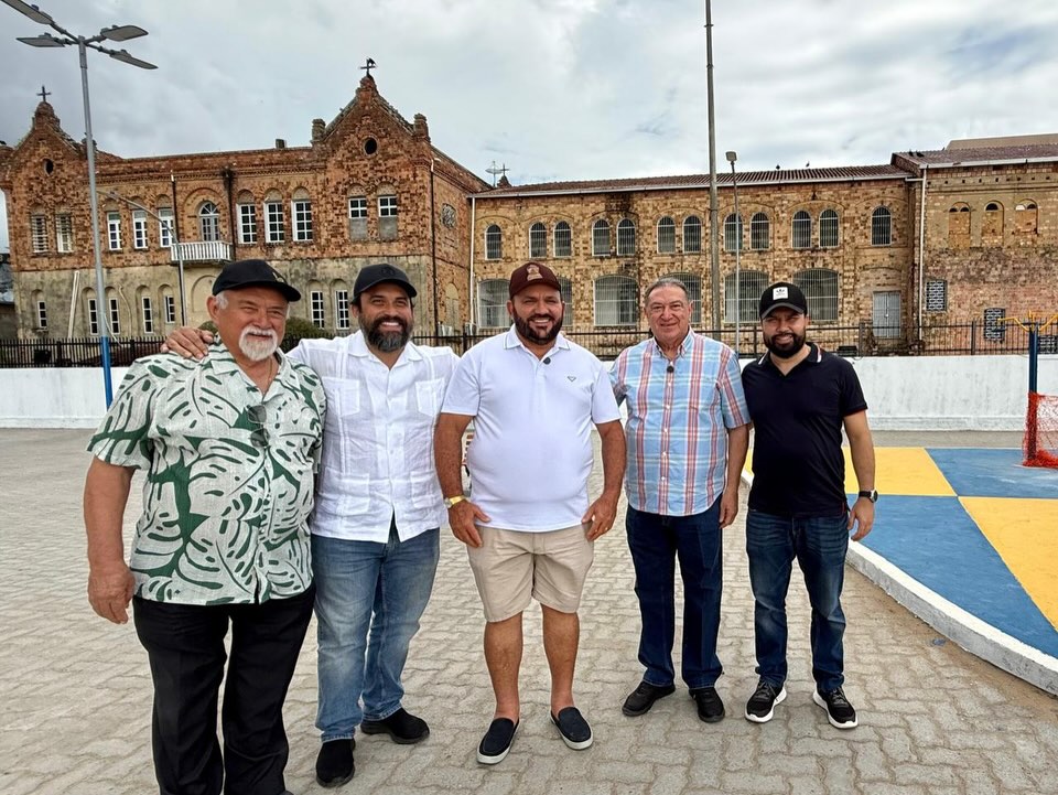 Prefeito Nicson Marreira recebe parlamentares na XXIII Festa da Castanha e assina construção de praça no bairro Abial