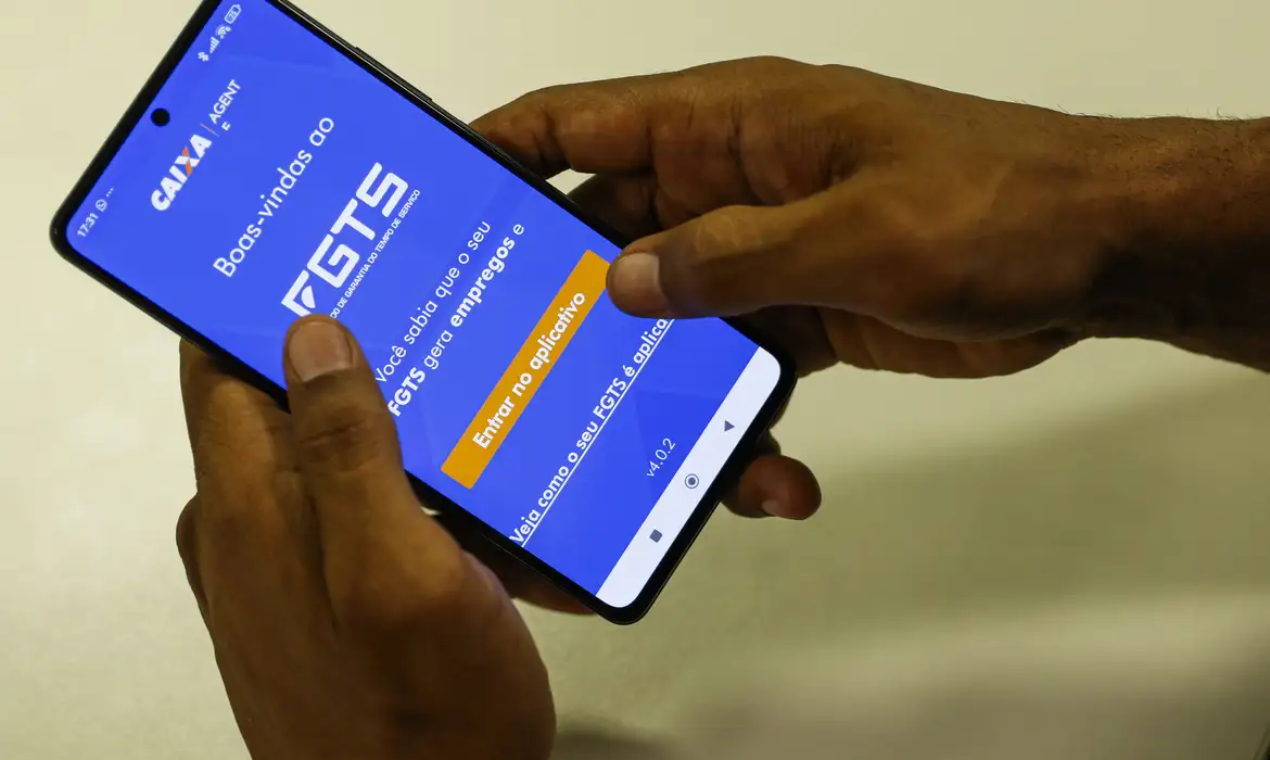 Veja como usar FGTS para pagar dívidas no Desenrola Brasil