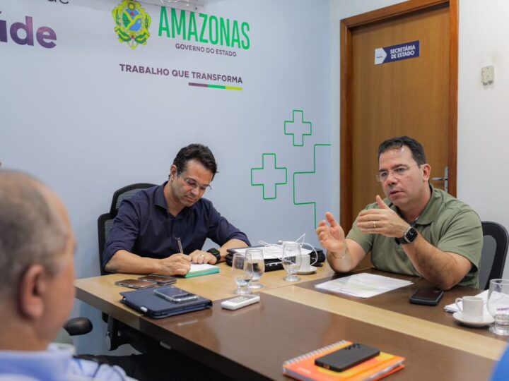 Wilker Barreto busca soluções e garante prazos para obras e demandas da saúde em reunião com novo secretário da SES-AM