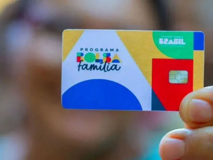 Bolsa Família perde mais de 116 mil beneficiários no Amazonas em três anos