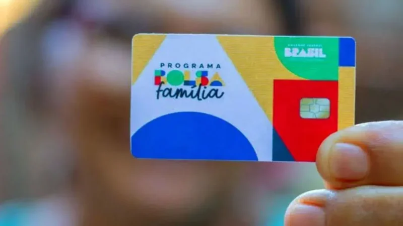Bolsa Família perde mais de 116 mil beneficiários no Amazonas em três anos