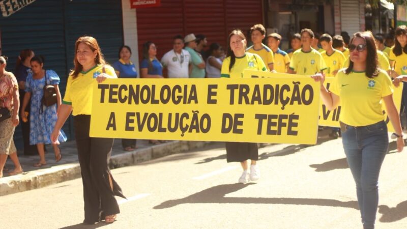 Tefé celebra 171 anos de fundação com desfile cívico que exalta história, cultura e identidade; confira