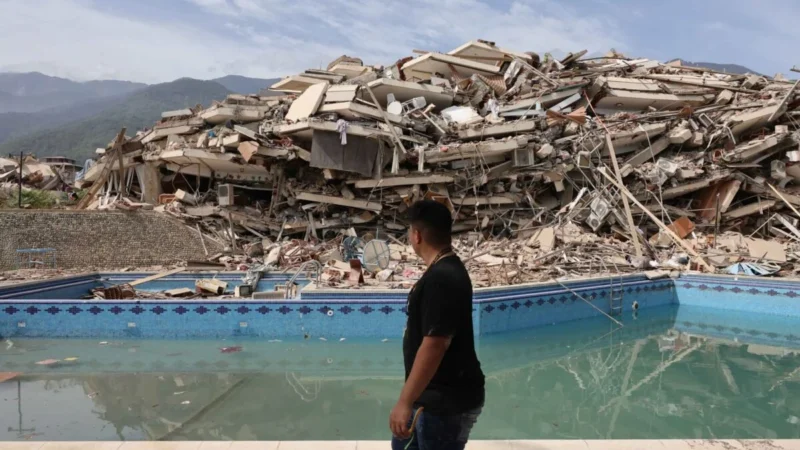 Número de mortos por terremoto na Venezuela sobe para 1.450