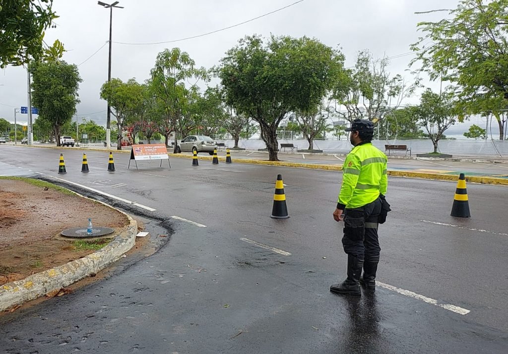 Trânsito na Ponta Negra sofre alterações neste fim de semana para evento ‘Amanhecer’