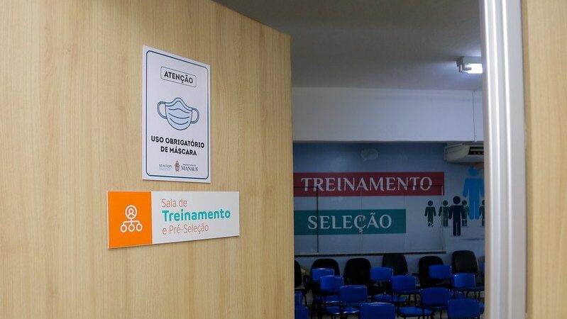 Feirão da Empregabilidade do Sine oferta 726 vagas de emprego nesta sexta-feira
