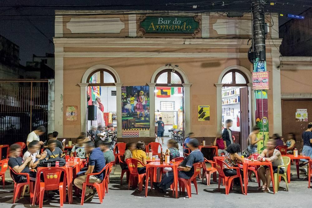 Bar do Armando corre risco de fechar após mais de 60 anos no Centro de Manaus