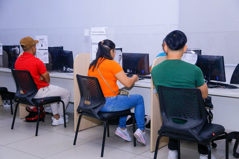 Com mais de 700 oportunidades, Sine Manaus divulga lista de empregos para esta quarta