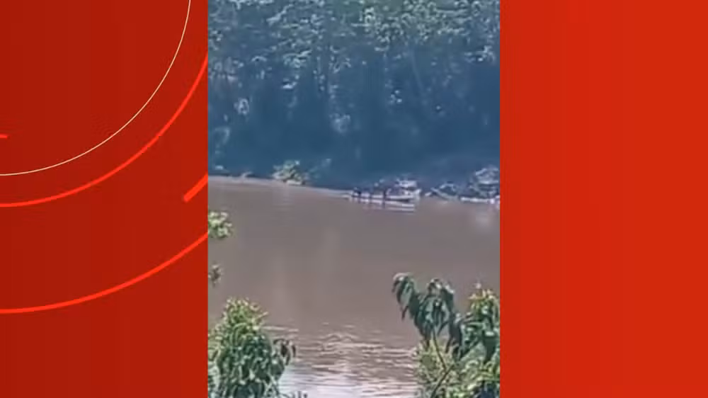 Grupo de indígenas isolados é visto em rio próximo a cidade no Amazonas; especialistas alertam para evitar proximidade