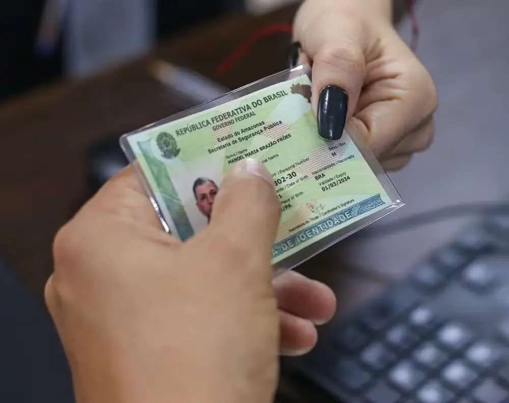 Cartórios de Manaus começam a emitir nova Carteira de Identidade nesta segunda (13)