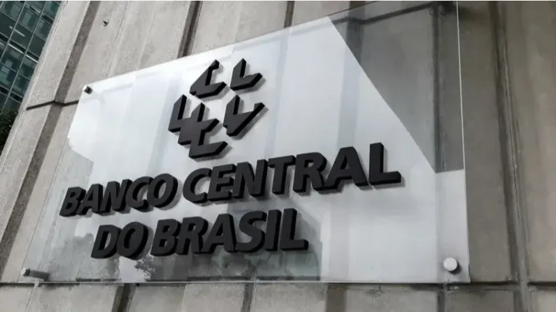 R$ 6,2 bilhões seguem esquecidos nos bancos; veja se você tem direito