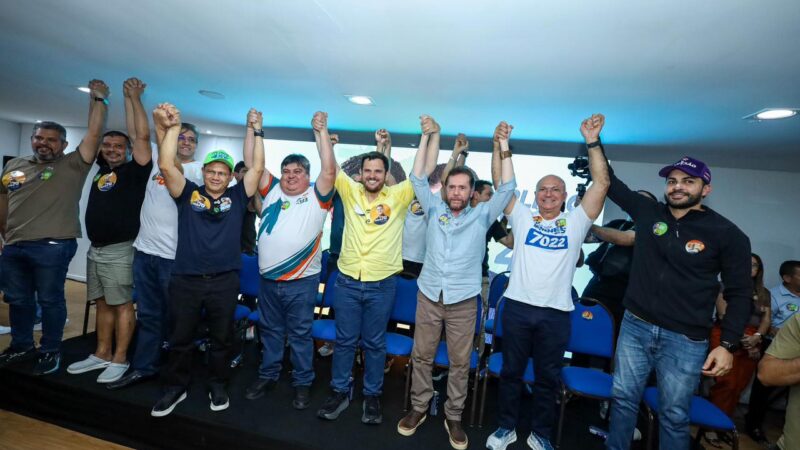 Candidatos e lideranças prestigiam apoio de Renato Jr. a Plínio Valério e reforçam mobilização pela reeleição