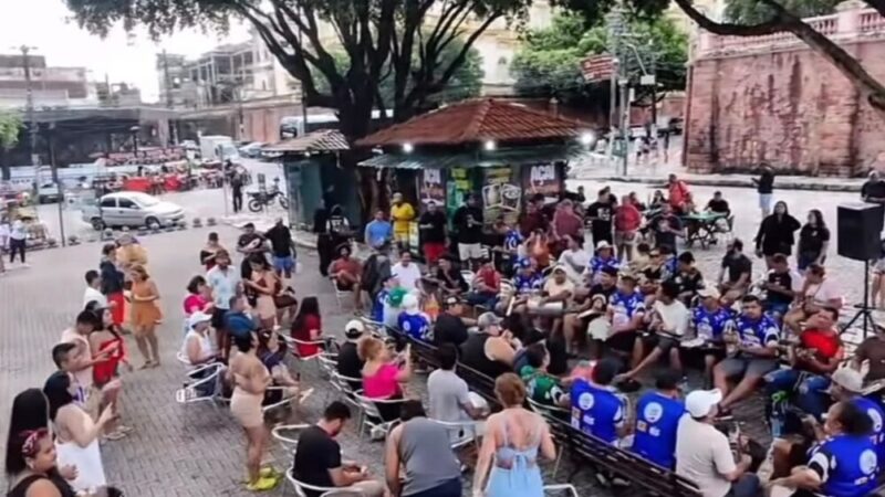 Samba do Largo reúne amantes da música neste sábado