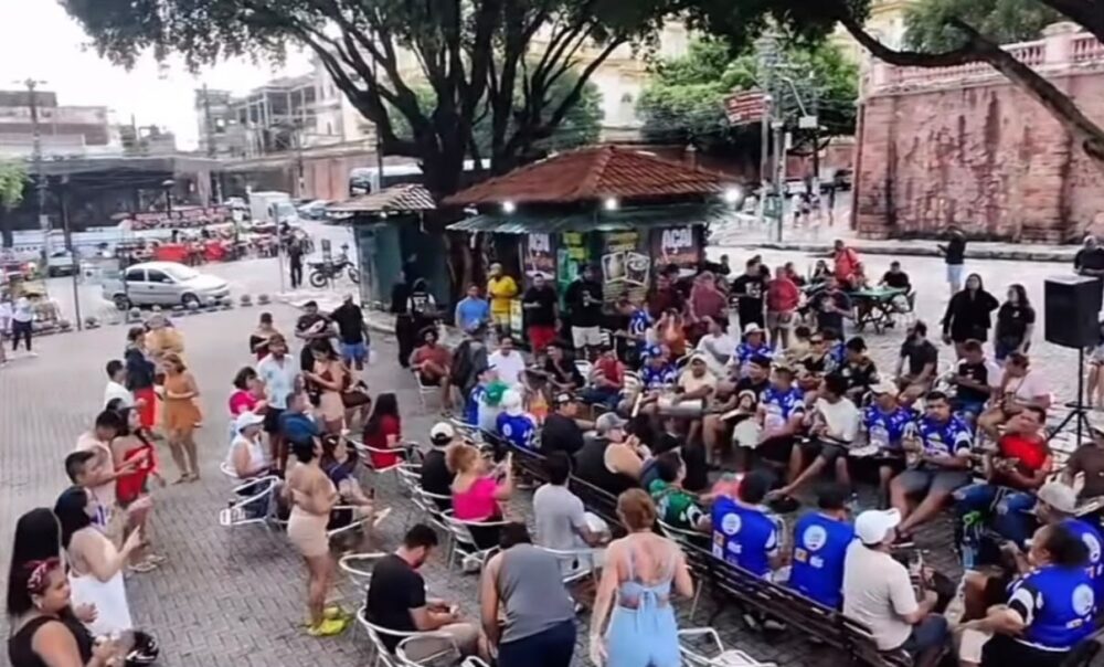 Samba do Largo reúne amantes da música neste sábado