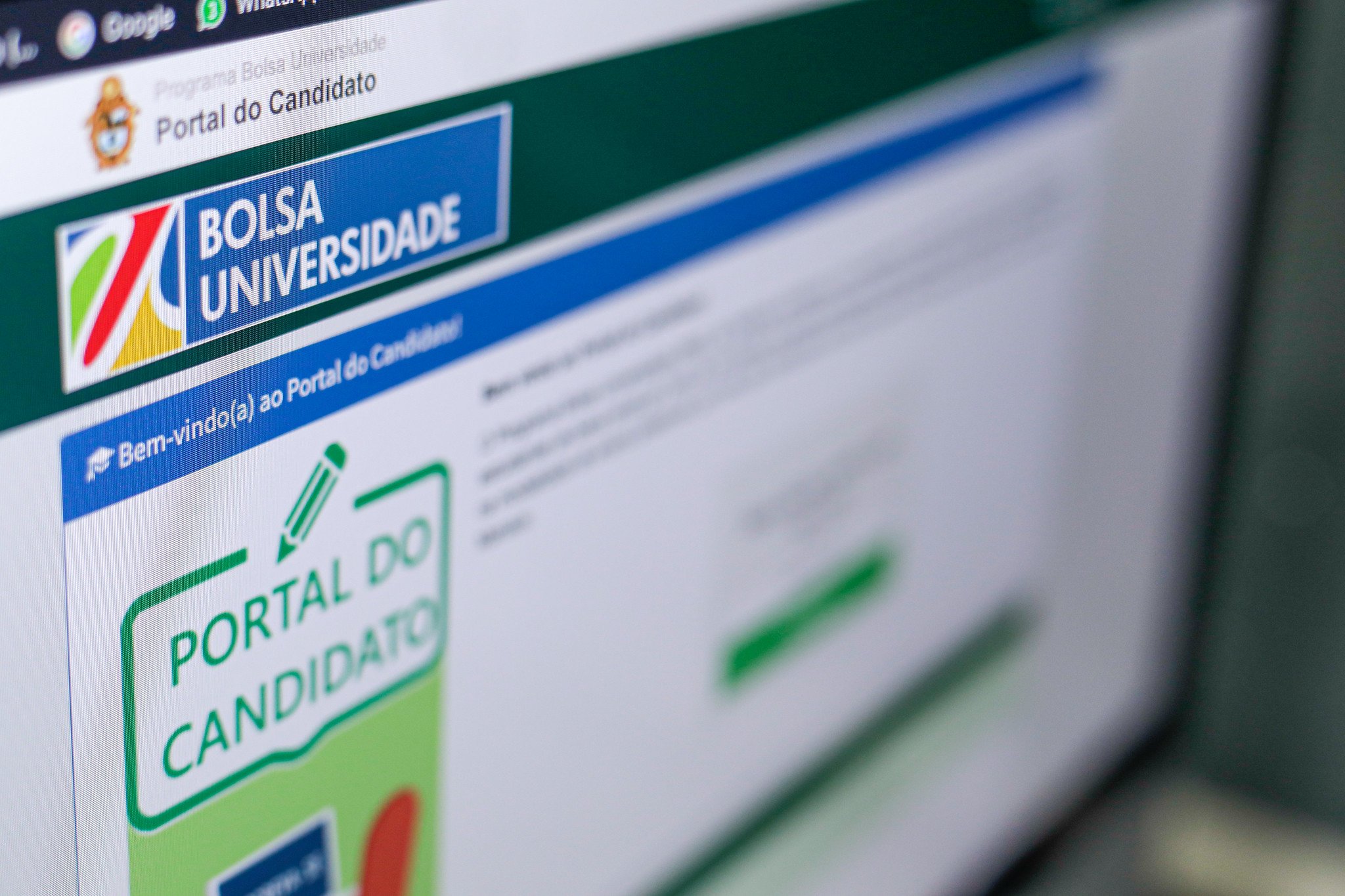 Prefeitura de Manaus lança Bolsa Universidade 2027 com novas oportunidades