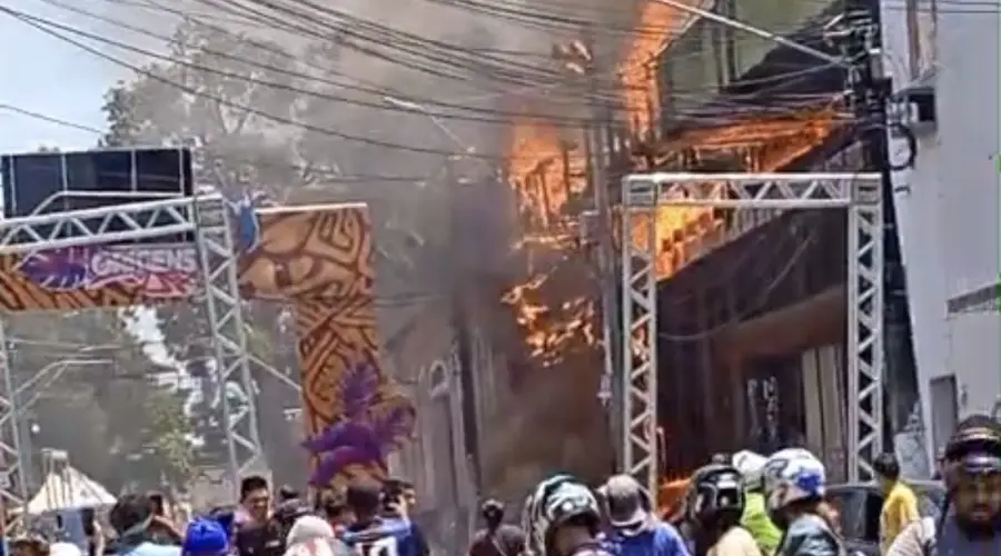 Prefeitura confirma que estruturas do festival Sou Manaus permanecem intactas após incêndio
