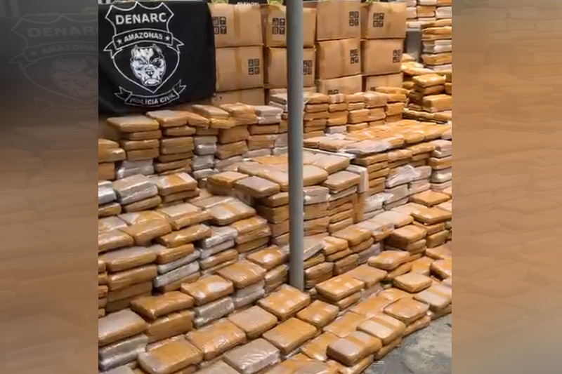 Polícia apreende 2,5 toneladas de maconha e investiga instituto social