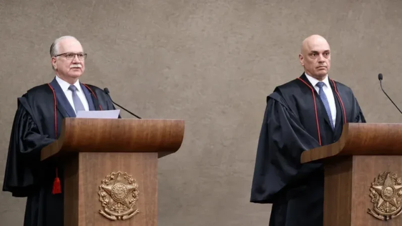 Fachin se pronuncia sobre caso Moraes e fala que anunciará as medidas cabíveis “no tempo devido”